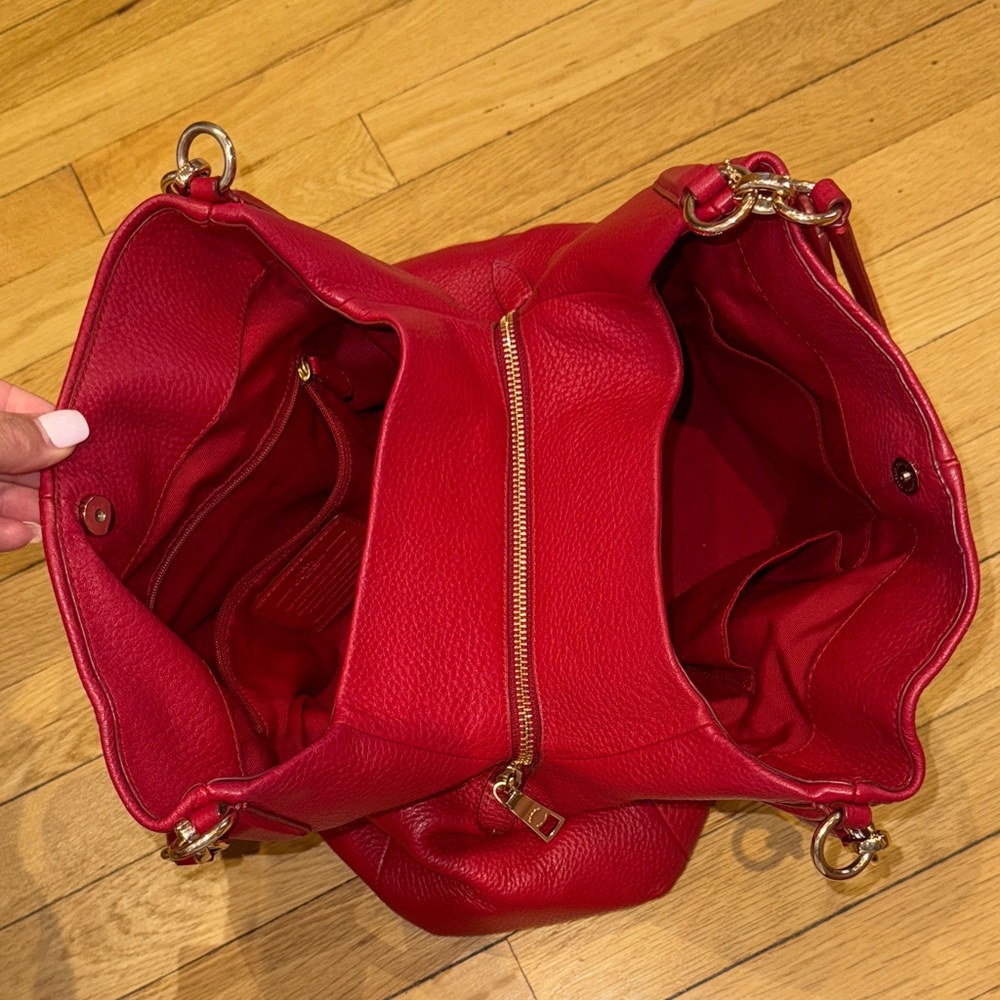 Coach Lexy Purse - Picture 4 of 7